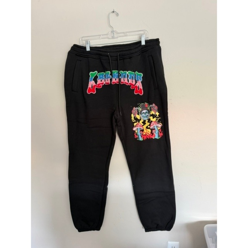 Reason Brand Mens Legends Chenille Patch Skull Mushroom Sweatpants Black XL NWT
